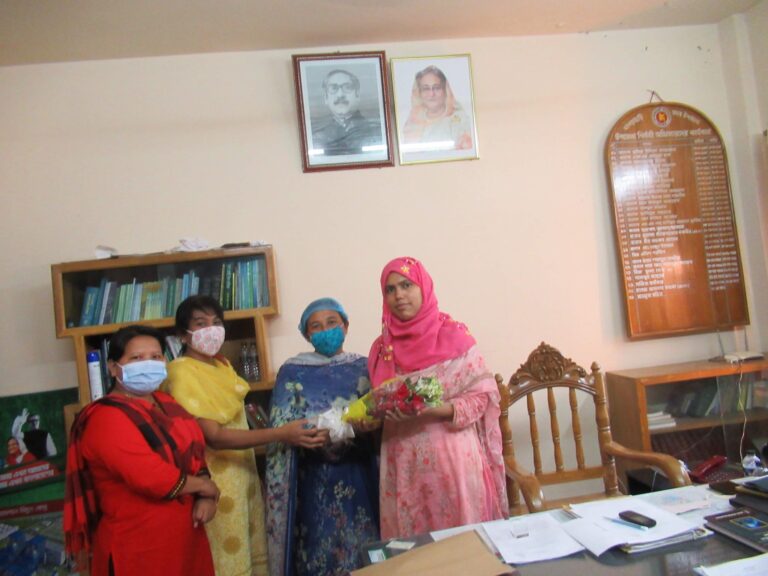 উপজেলা নিবার্হী কর্মকর্তা জনাব মাহফুজা মতিন স্যারের সাথে সৌজন্য সাক্ষাত