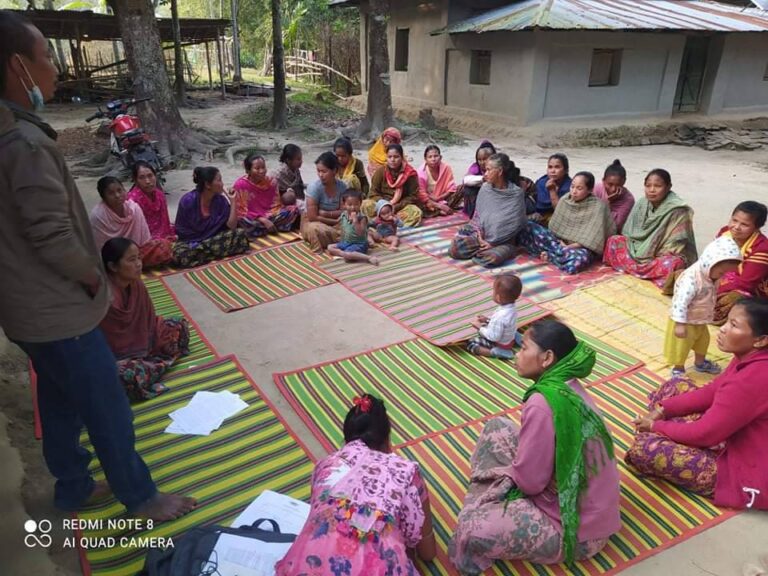 মুড়া পাড়া য়াক বাকসা কিশোরী ক্লাব